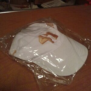 DONALD TRUMP TRIBUTE PRESIDENT HAT 1 SIZE ADULT WHITE 47 AMERICAN FLAG SIDE NEW!
